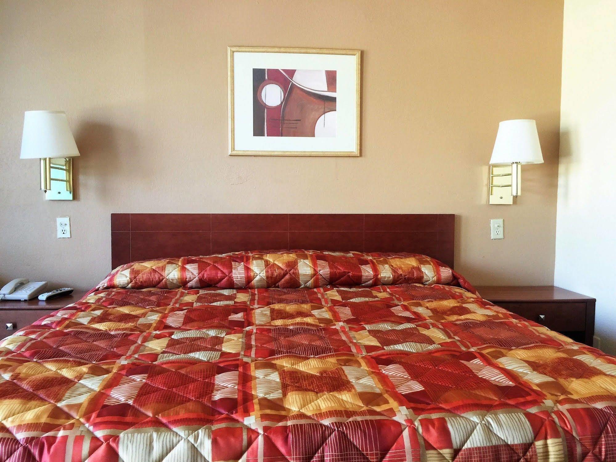 Bama Inn Huntsville Εξωτερικό φωτογραφία